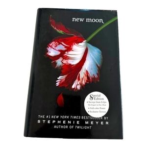Book Stephenie Meyer New Moon Hardback Cover Book 1st Collectors Edtn Bestseller